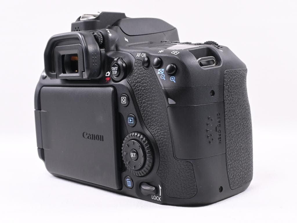 【美品】 キヤノン Canon EOS 80D ボディ 《ショット数2707》