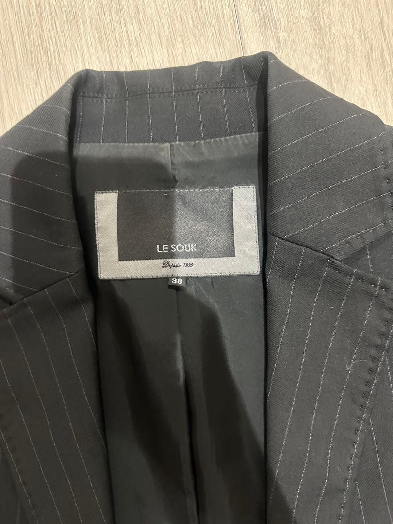 LE SOUK ブラック ストライプ スカートスーツ 38 - メルカリ