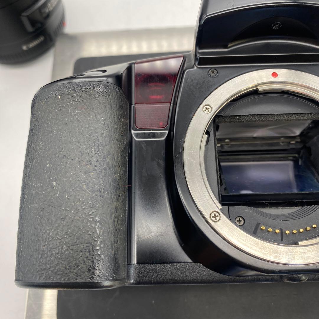 Canonカメラ　レンズ　ストロボ　セルフ