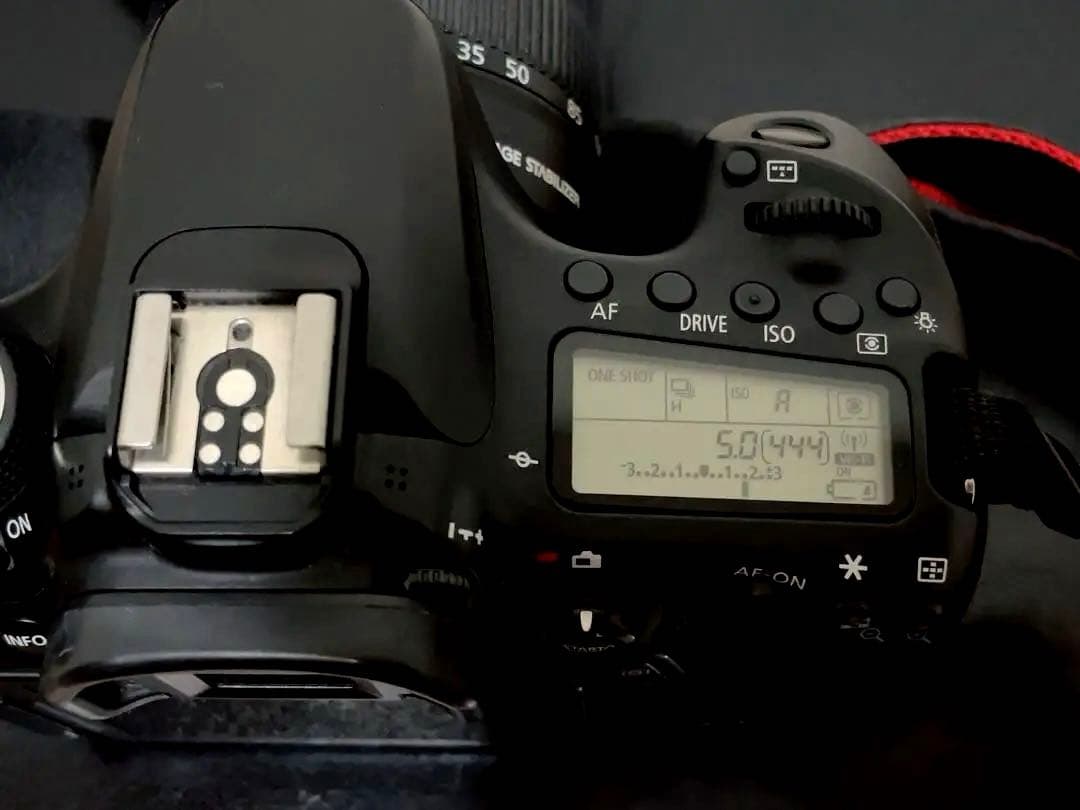 美品 Canon EOS 70D＋18-135mm レンズキット