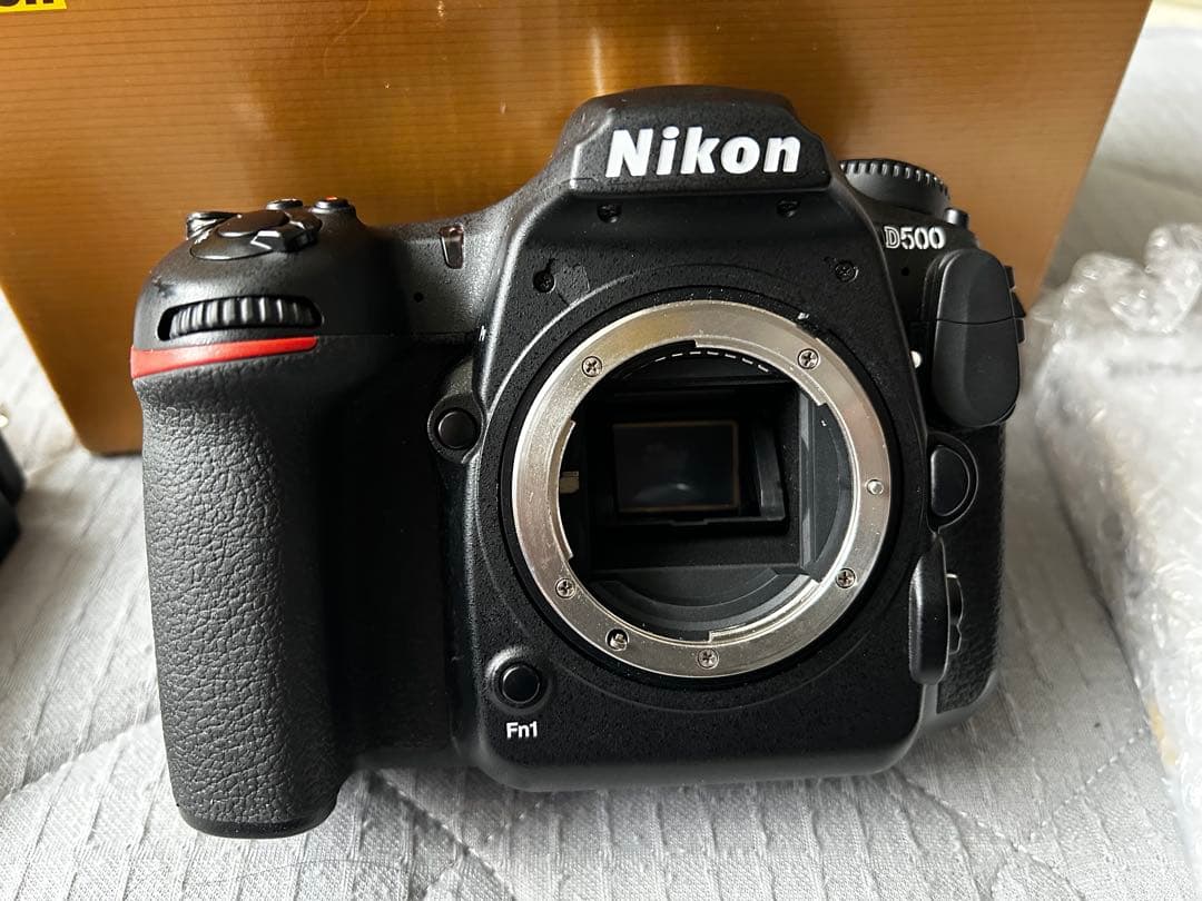 Nikon D500 デジタル一眼レフカメラ
