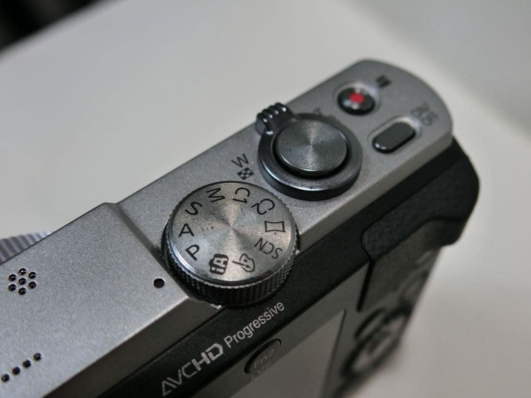 Panasonic LUMIX tz70デジタルカメラ