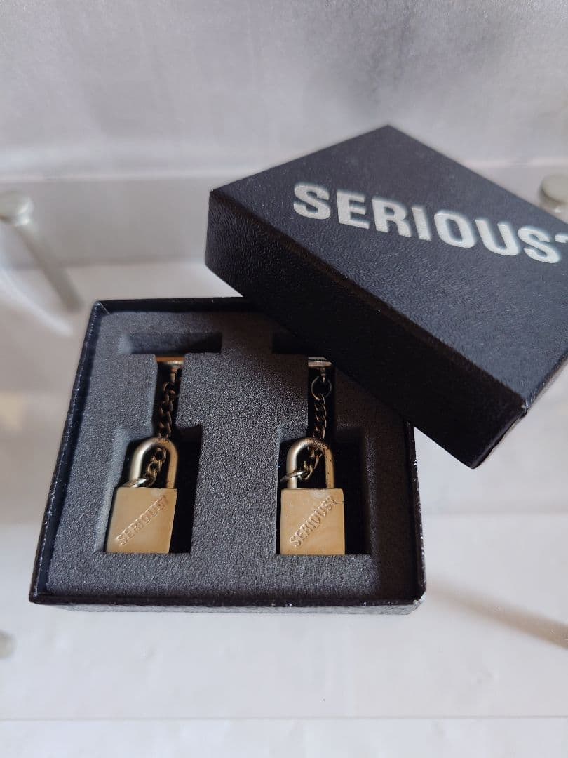 布袋寅泰 ギタリズム4 SEREOUS? ツアーグッズ カフス 未使用品 Information | 布袋寅泰 OFFICIAL FANCLUB “beat crazy”