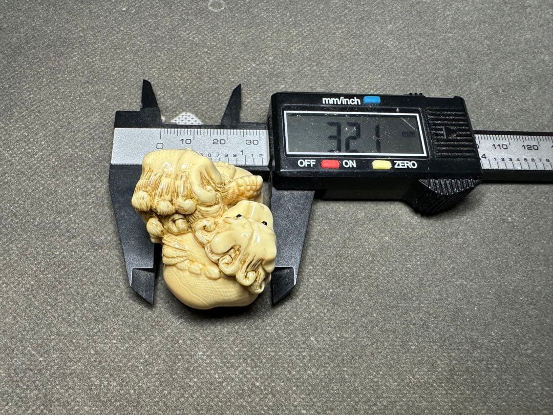 極上 根付 印籠 天然素材 アンティーク 骨董 飾り物 古美術品 置物細密