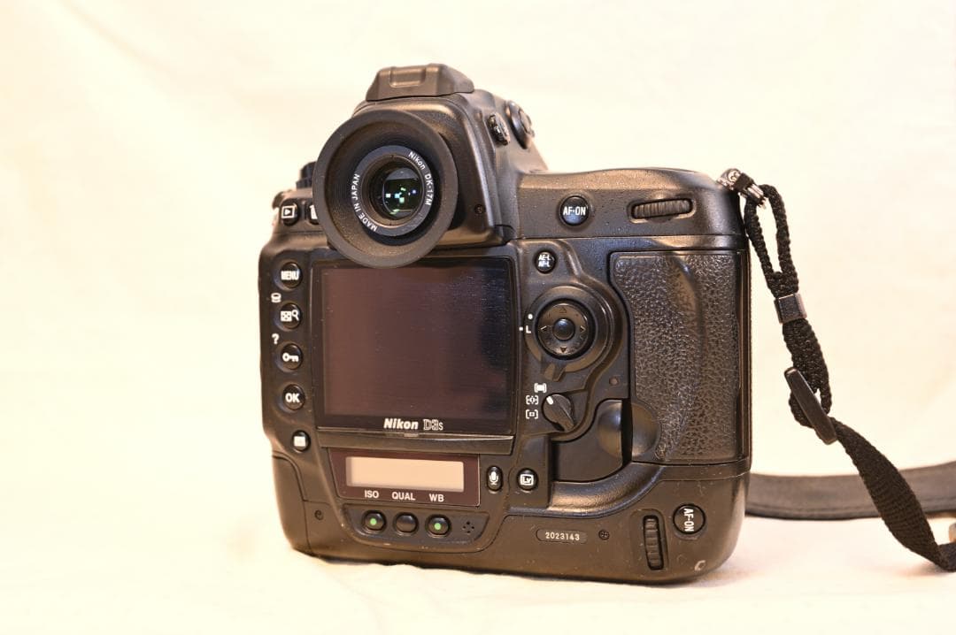ニコン Nikon D3S　バッテリー、CFカード付き