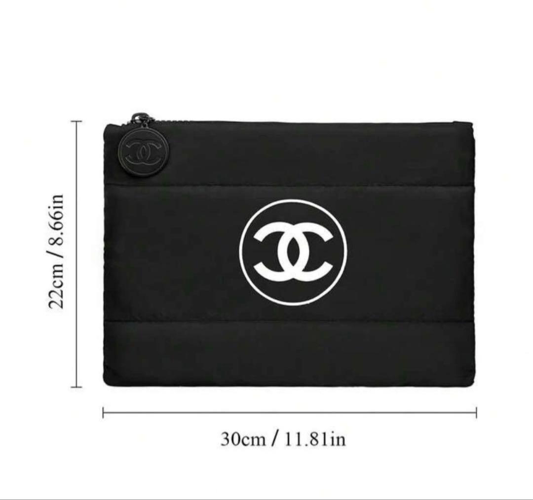 CHANEL シャネル ノベルティ ブラック ナイロンポーチ - メルカリ