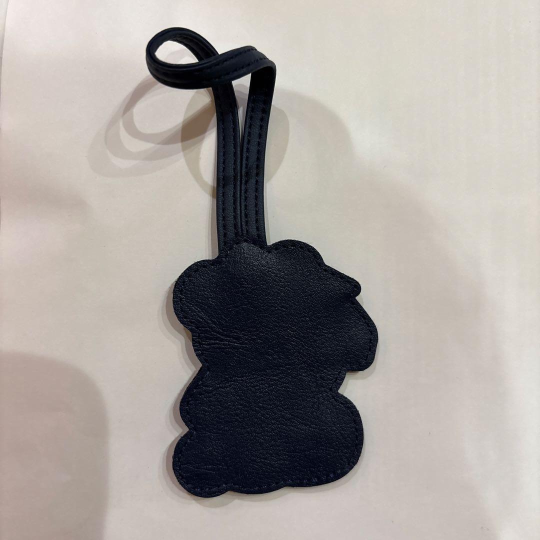 新品・未使用】ファミリア 舟形ポシェット チャーム - メルカリ