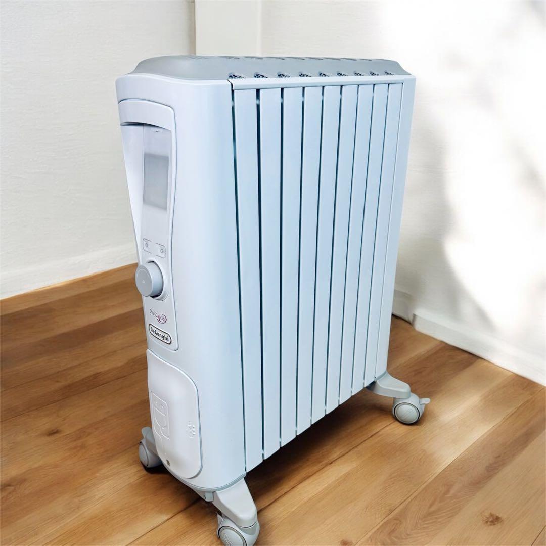 DeLonghi デロンギ ベルカルド オイルヒーター リモコン付 Amazon | デロンギ(DeLonghi) ベルカルド オイルヒーター [10~13畳用