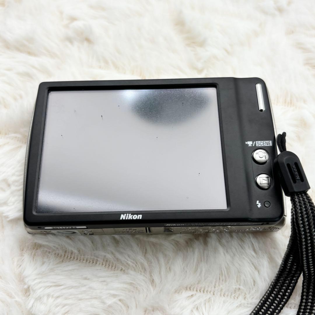 美品 Nikon COOLPIX S230 シルバー 訳あり - メルカリ