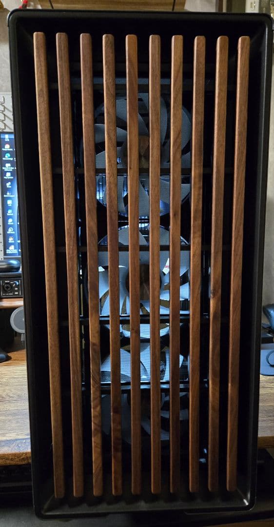 PCケース(自作PC用) Fractal Design North Black TG Dark