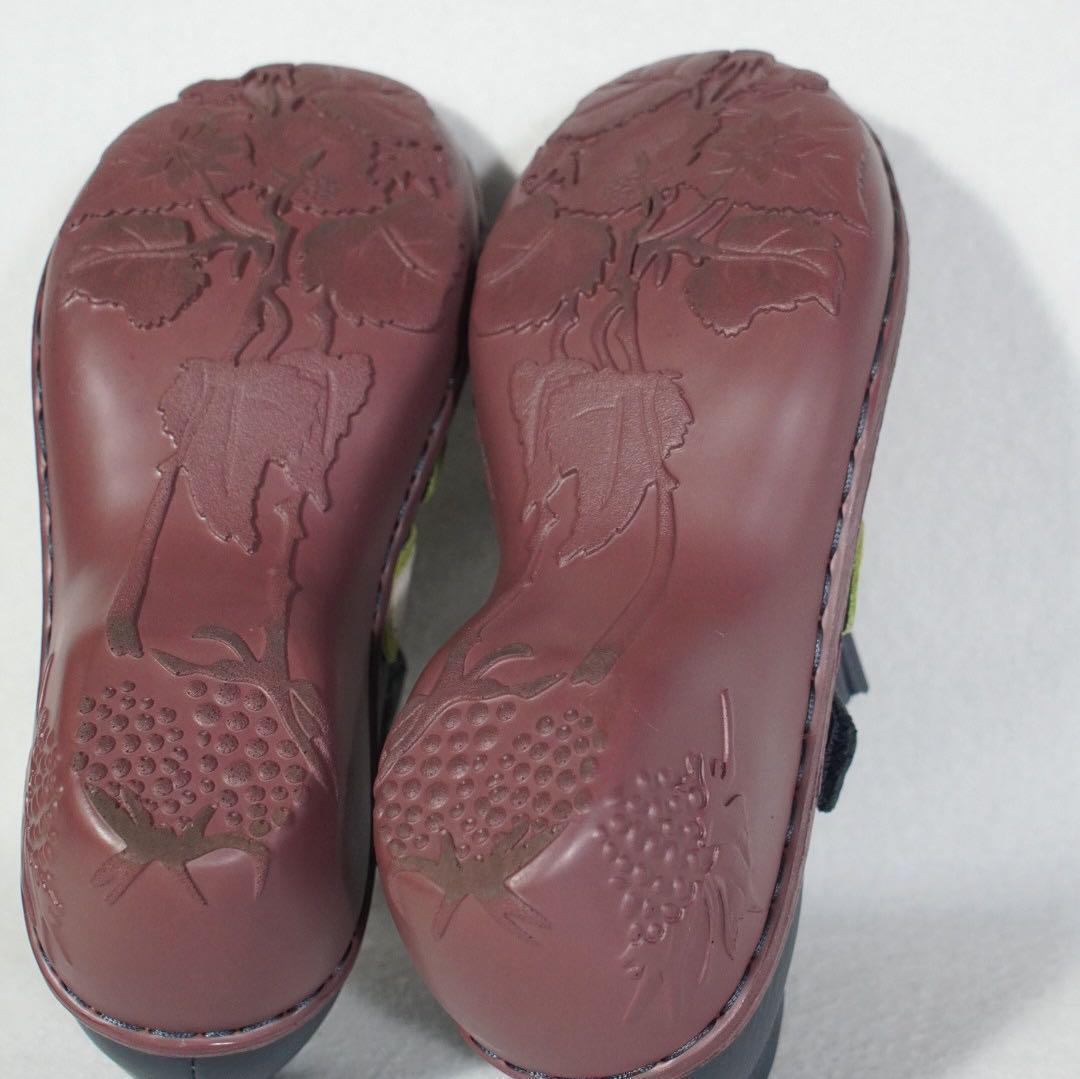 美品《Estacion》ストラップシューズ(M)K072A フラワー ウエッジ