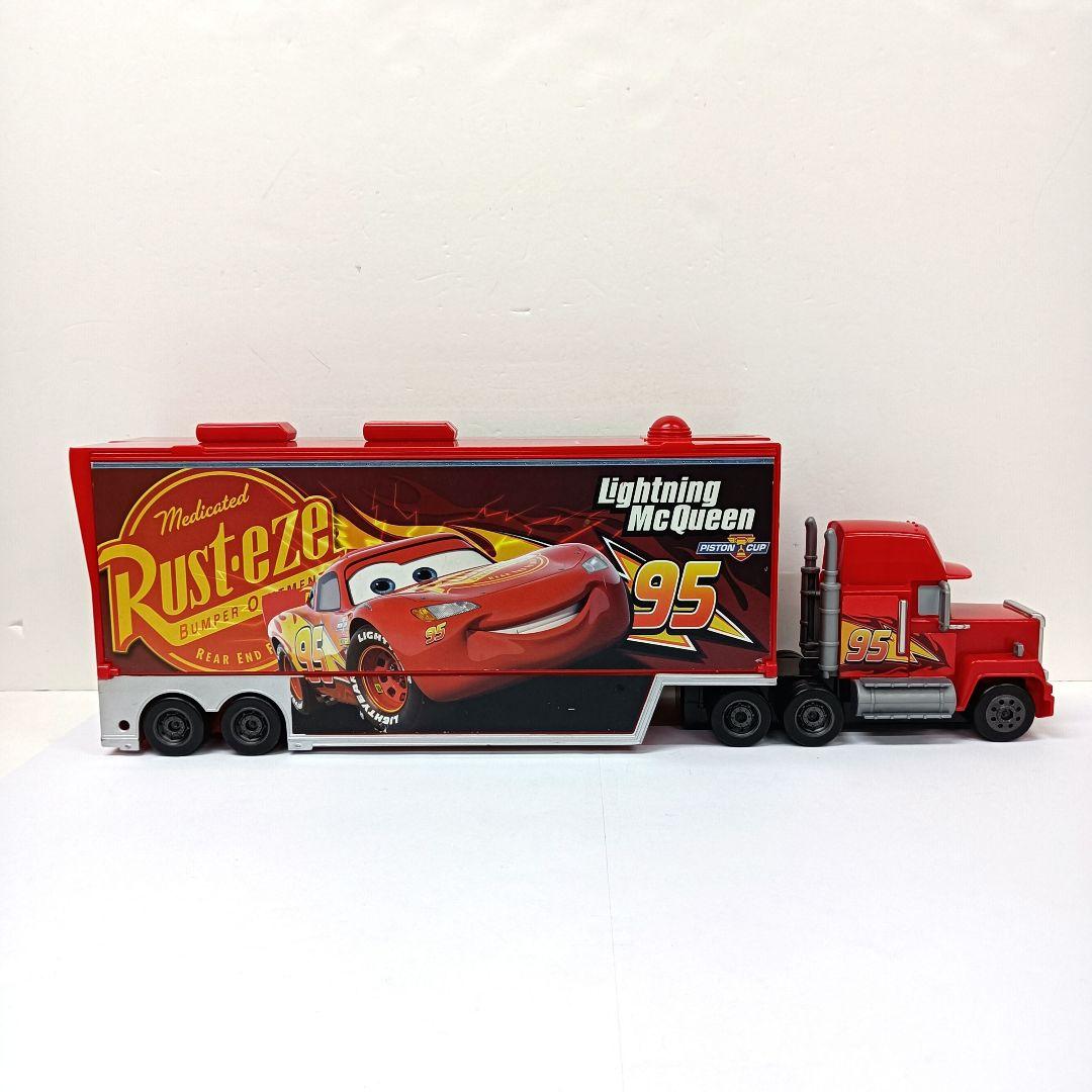 8.カーズ トミカ たくさんのせよう！大きなマックトレーラー 24台収納