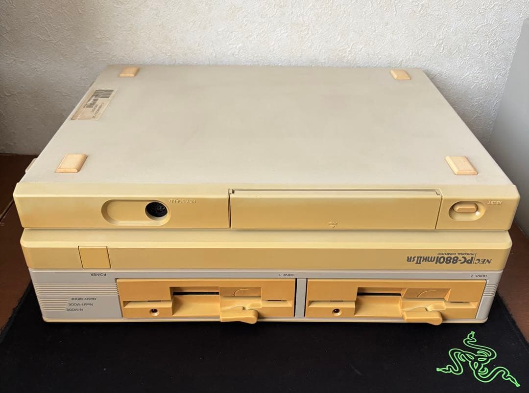 PC-8801mkIISR キーボード付 動作品