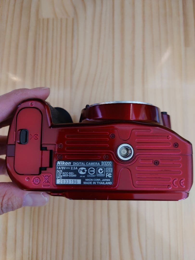 ★実用品★ Nikon ニコン D3200 レッド デジタル一眼レフカメラ