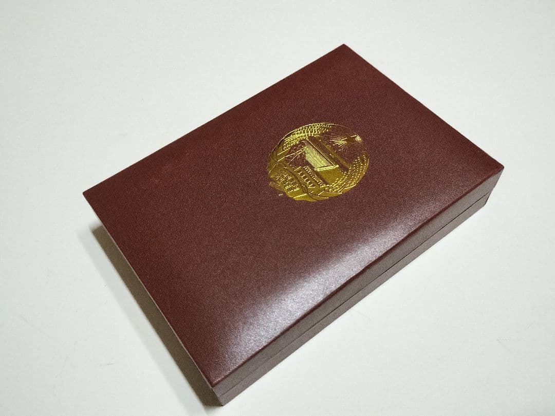 レプリカ 北朝鮮 金日成勲章 略綬付 - メルカリ