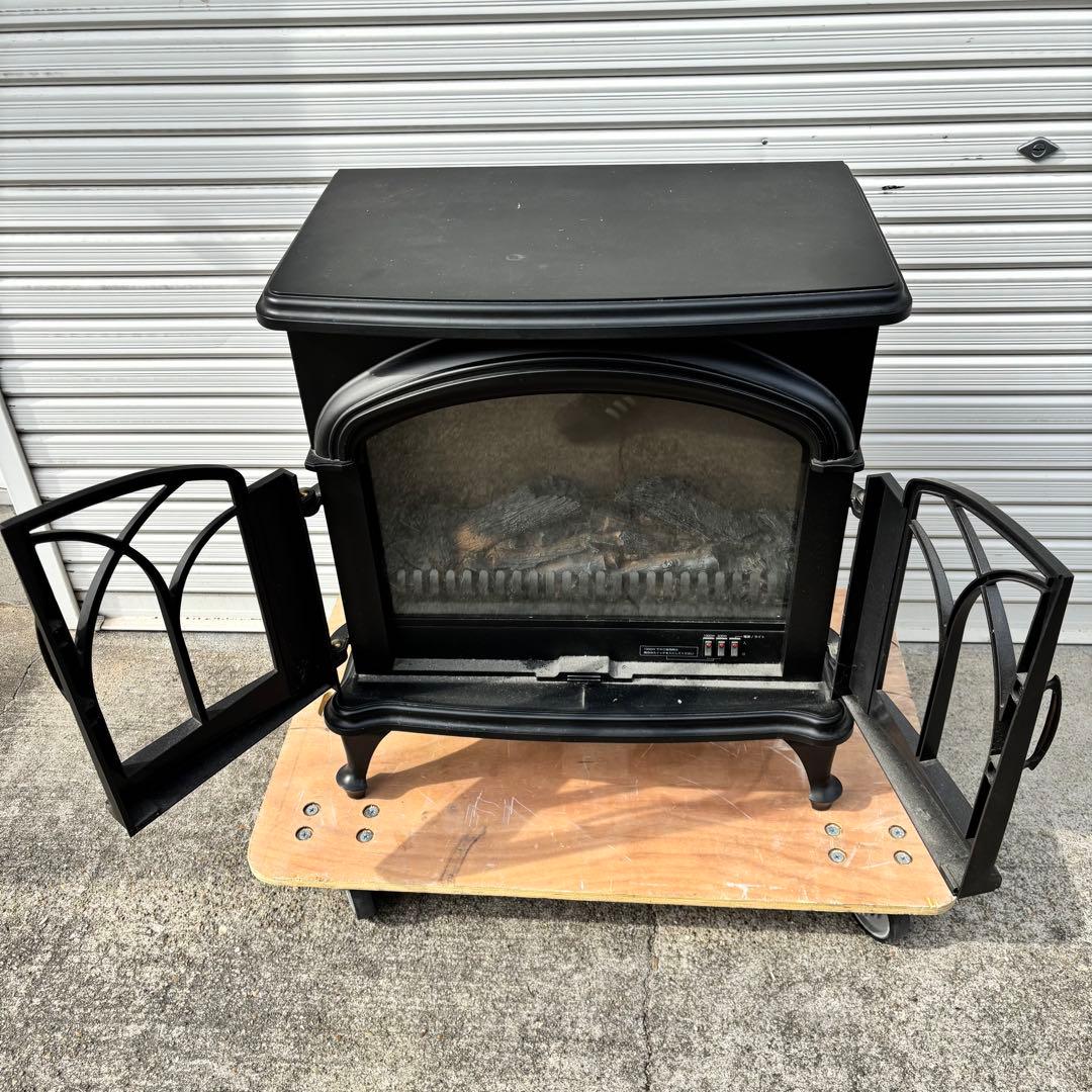 ニトリ ワイド暖炉型ファンヒーター BLT-999B-3-BK（2017年製） - メルカリ