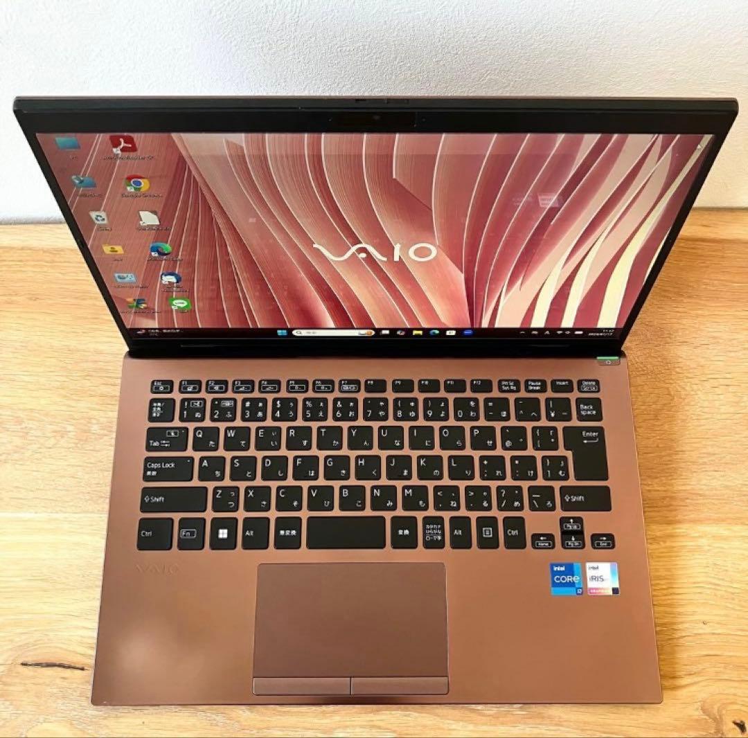 VAIO/32GB×SSD1TB/i7/Windows11タッチ軽量ノーPC