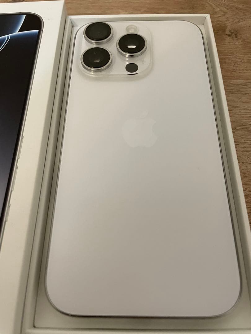 iPad本体 IPhone 16 Pro 128GB