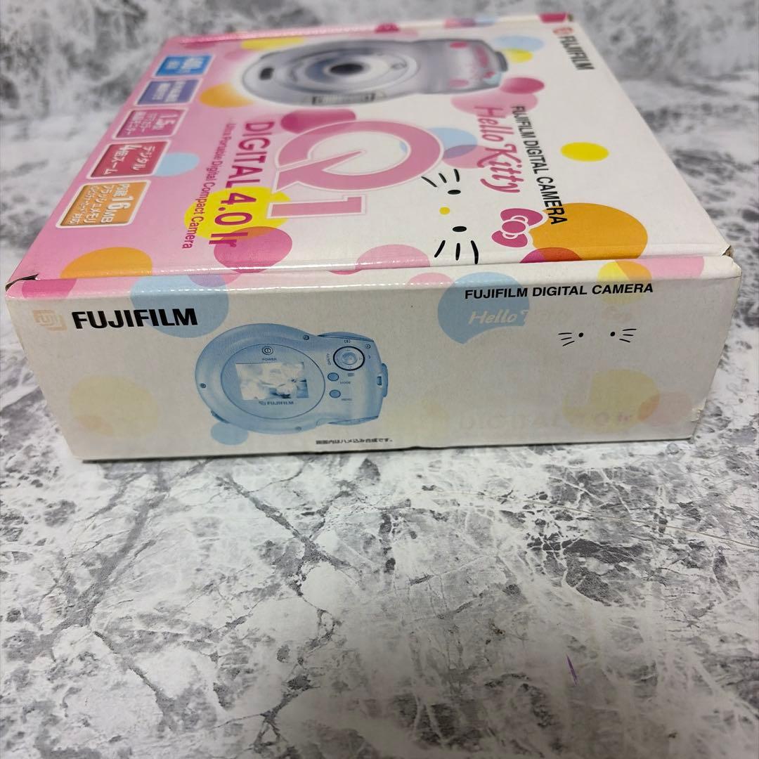 FUJIFILM Hello Kitty Q1 デジタルカメラ ジャンク - メルカリ