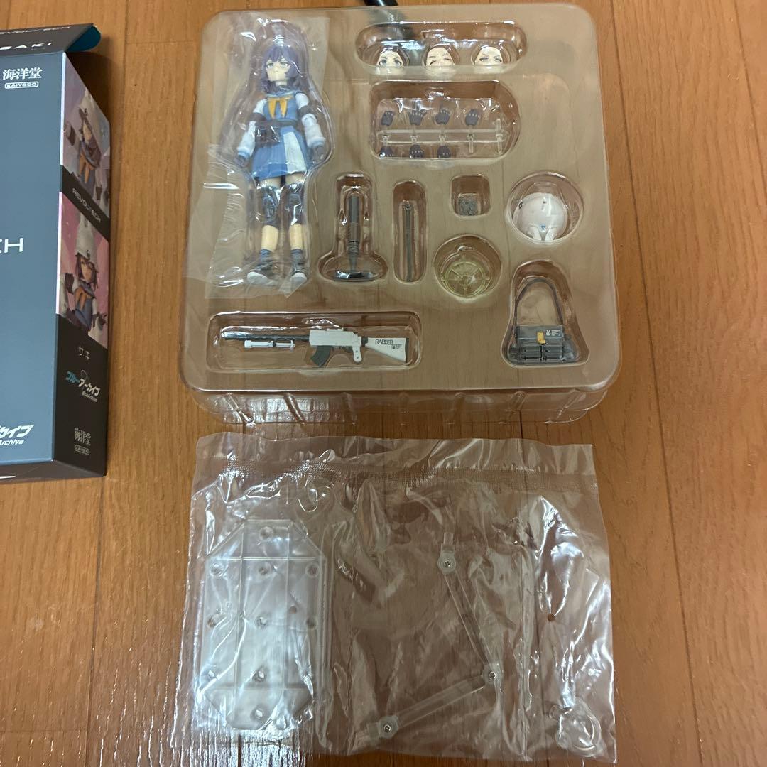リボルテック サキ ブルーアーカイブ 空井サキ 海洋堂 フィギュア