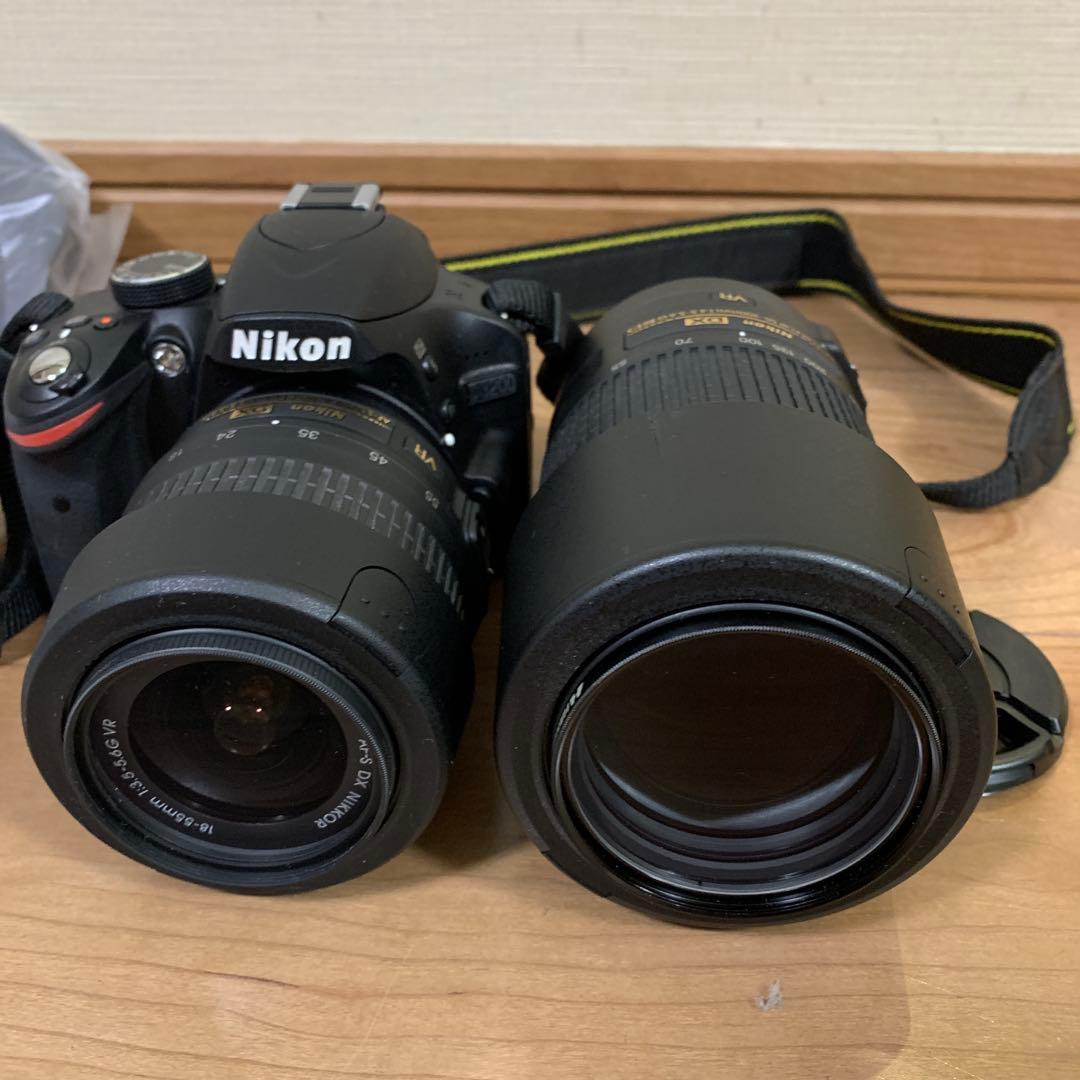 Nikon デジタルー眼レフカメラ D3200 300mmダブルズームキット