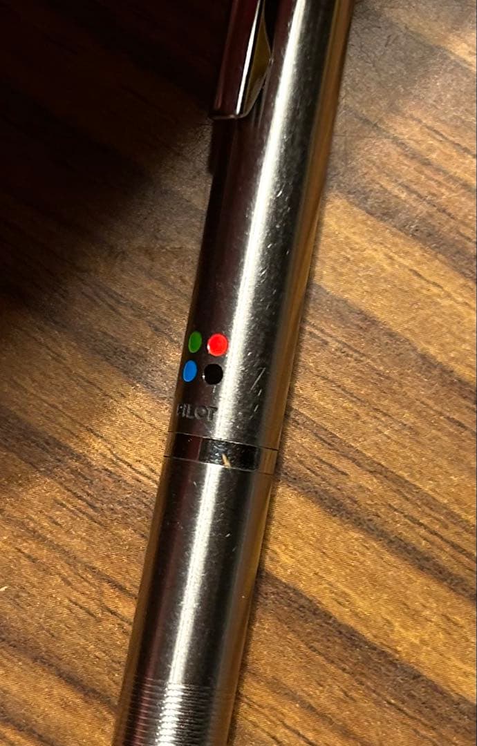 Pilot 細字四色 - メルカリ