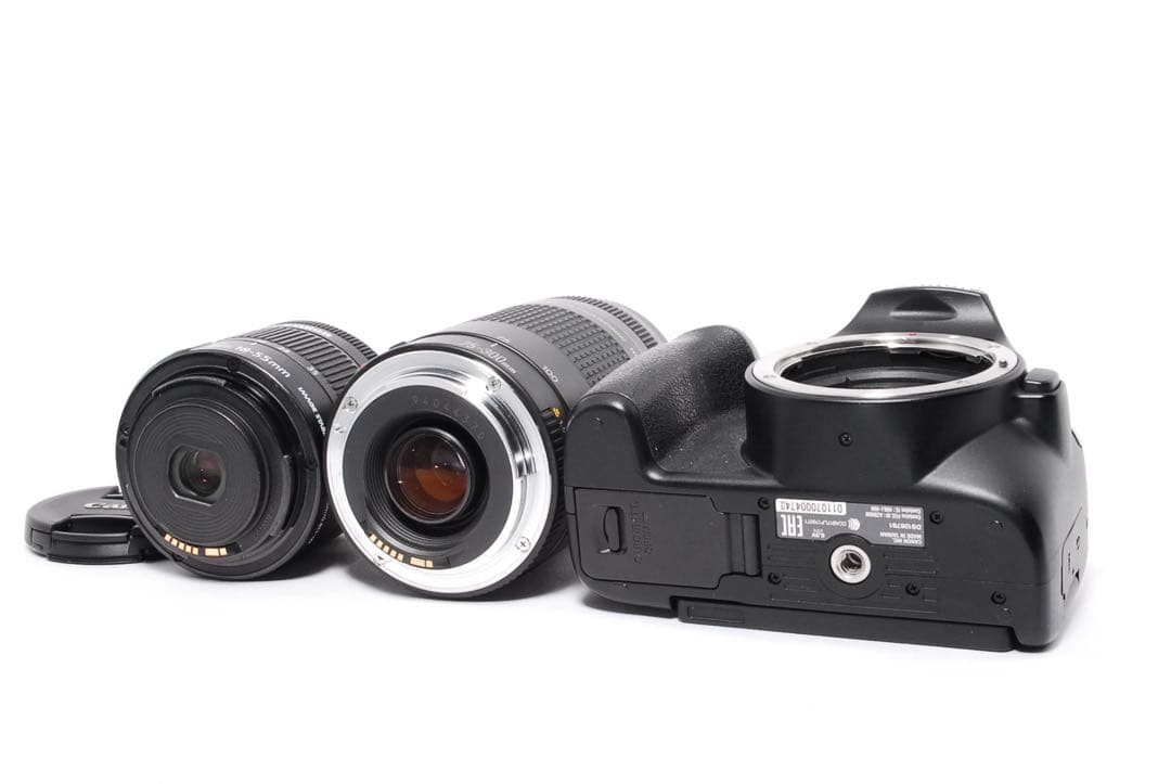 ◆WiFiで楽々転送◆Canon Kiss X10◆STMレンズ◆一眼レフカメラ