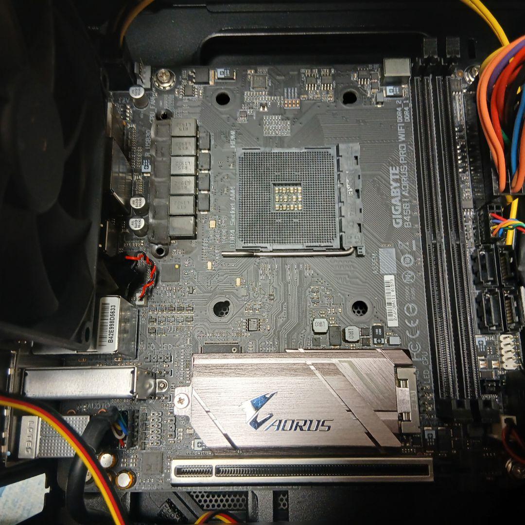 AM4 Mini-ITX ベアボーン