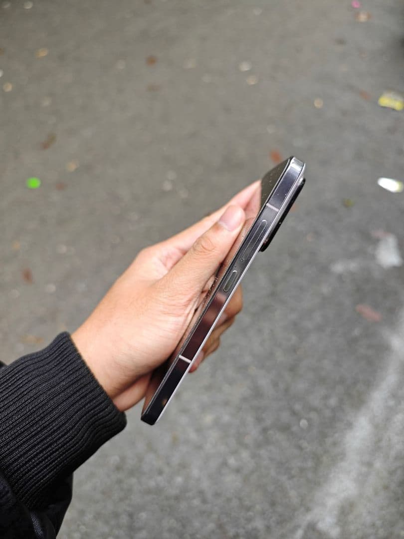 Xiaomi 14 12GB/256GB SIMフリー｜純正90W急速充電器付き