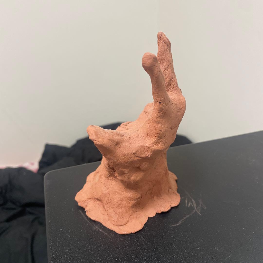 粘土作品 芸術 小学生 手 インテリア 置き物 - メルカリ