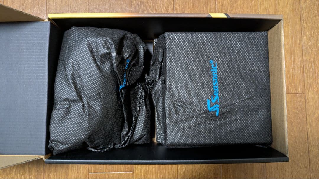 【新品　未使用】Seasonic Focus GX-1000 ATX3 v4