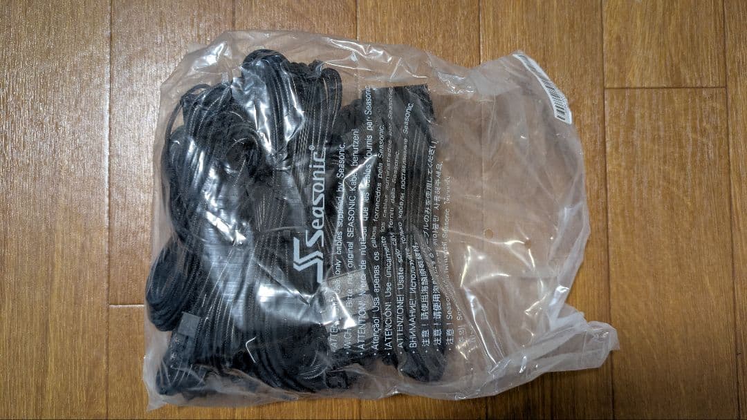 【新品　未使用】Seasonic Focus GX-1000 ATX3 v4