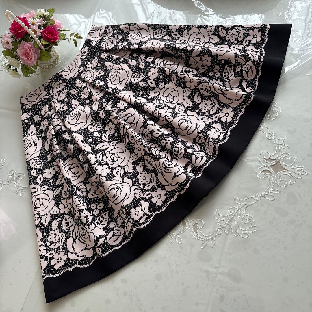 エムズグレイシー バラ柄モチーフ フレアスカート 38 - メルカリ