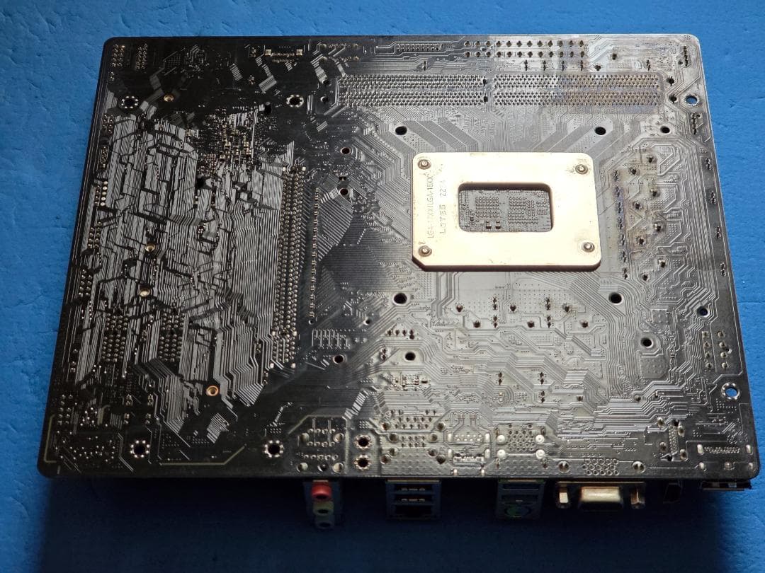 CPU(12400)+マザーボード(H610M-HDV/M.2)セット