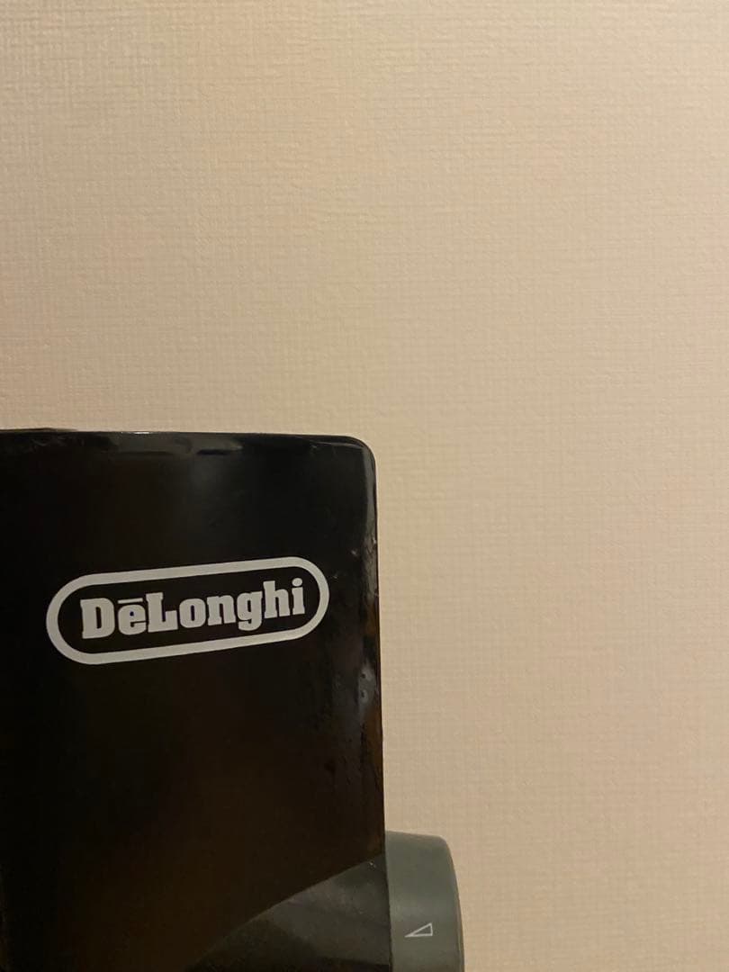 デロンギ(DeLonghi) マイカパネルヒーター黒2~6畳 HMP900J-B