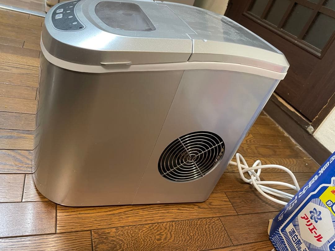 VERSOS ベルソス 高速製氷機 シルバー VS-ICE02