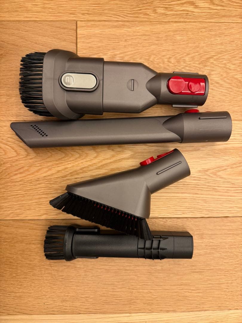 Dyson cyclone V10 山崎スタンド付き - メルカリ