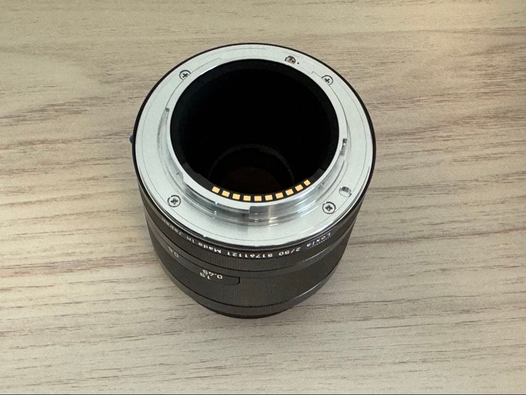 Zeiss Loxia 2/50 E-mount レンズ