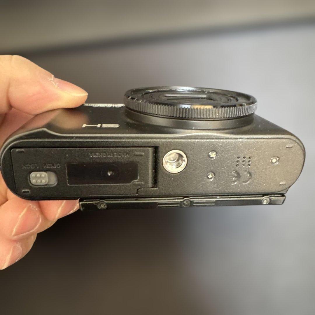 CASIO EXILIM HS EX-ZR1000　コンパクトデジタルカメラ