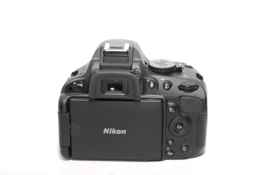 ✨Nikon D5100✨初心者モデル✨ショット数少✨一眼レフ
