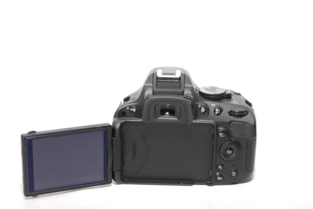 ✨Nikon D5100✨初心者モデル✨ショット数少✨一眼レフ