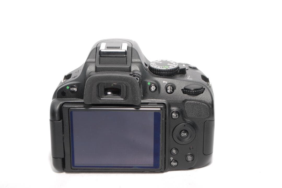 ✨Nikon D5100✨初心者モデル✨ショット数少✨一眼レフ