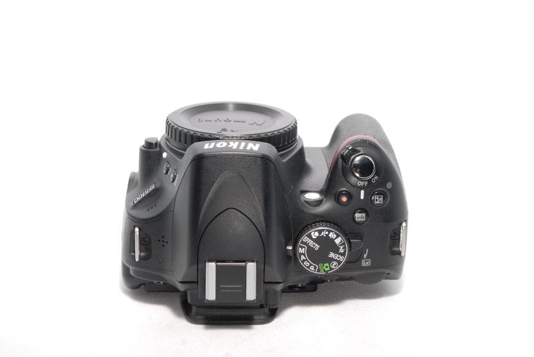 ✨Nikon D5100✨初心者モデル✨ショット数少✨一眼レフ