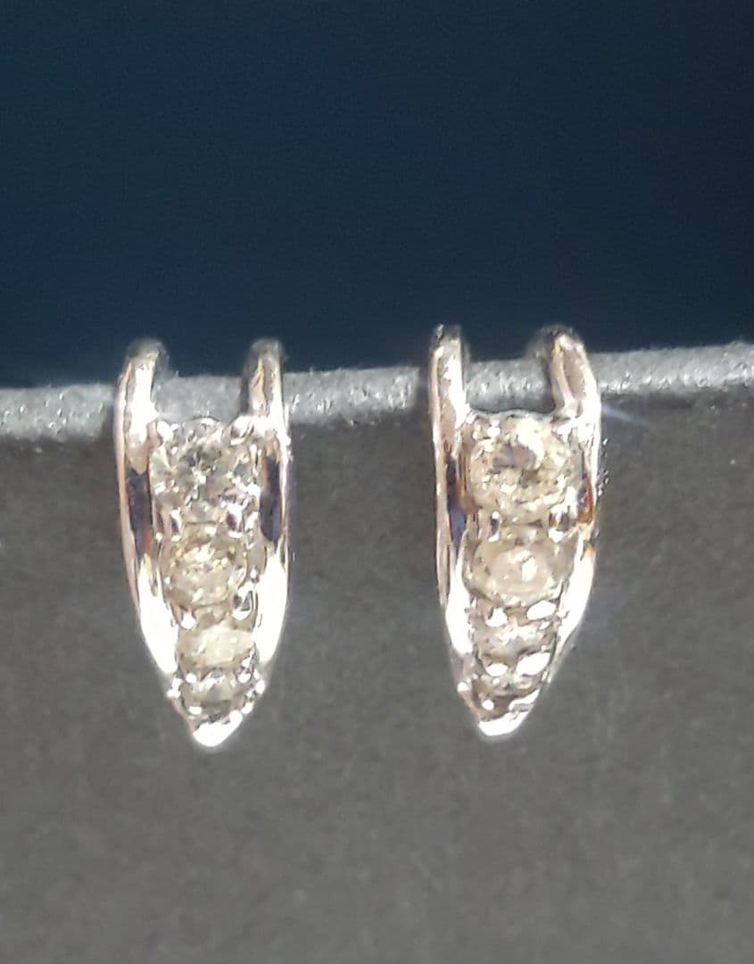 k18WGイヤーカフ ダイヤモンド 0.20ct