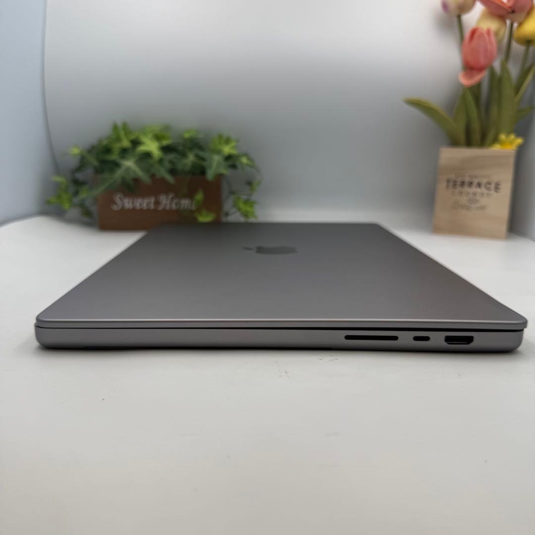 MacBook Pro M1 Pro 16インチ 2021 16G/1TB US