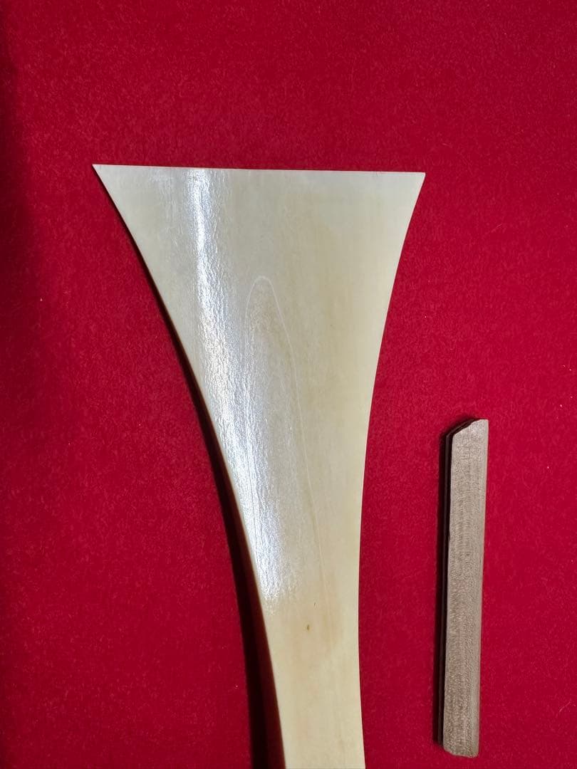 三味線撥43 107.7g 開き9.1 全長20.5 天然素材　美品