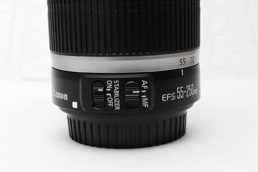 美品✨Canon EF-S 55-250mm IS✨望遠ズームレンズ