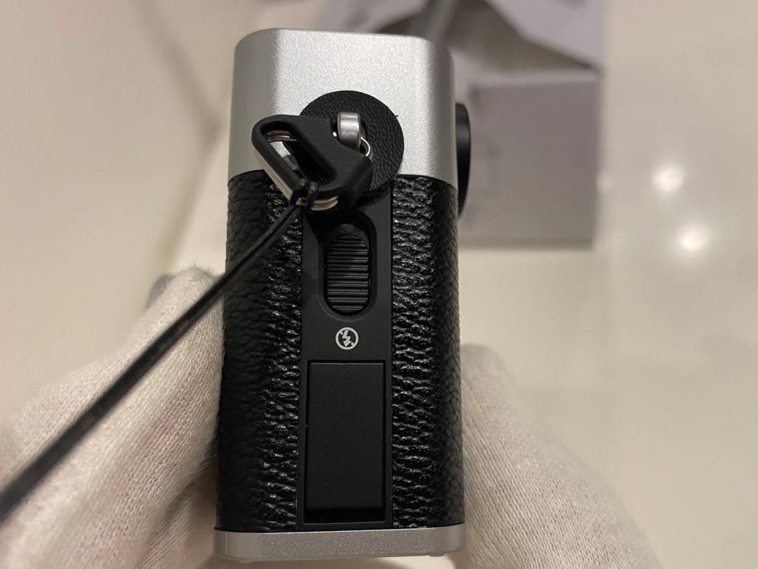 FUJIFILM X half （X-HF1）シルバー【SDカード付き】