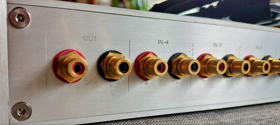 中華製プリアンプ　BRZHiFi