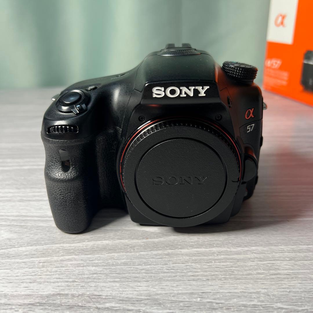 SONY α57 ※バッテリー欠品